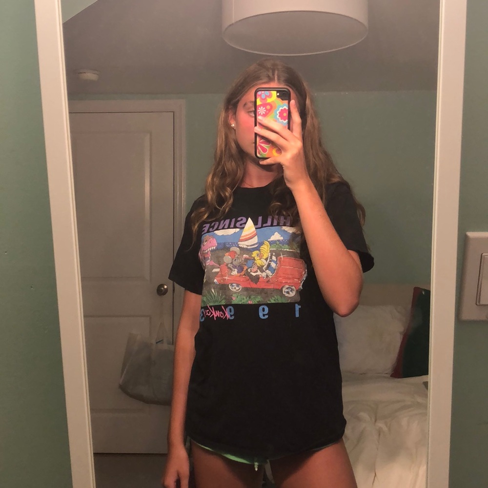 black graphic brandy melville t-shirt